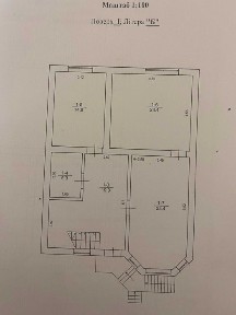 Новий будинок в ближньому передмісті