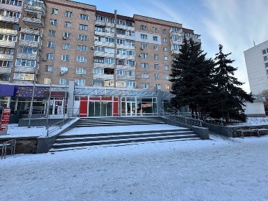 Продаж фасадного приміщення по бул. Шевченка, район 700-річчя