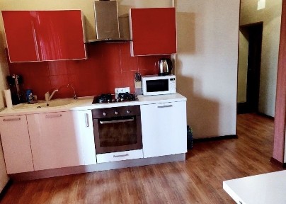 Продам 2 комнатную квартиру, Сумской рынок, Центр