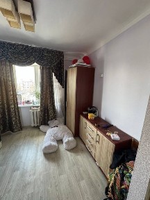 Продам малосемейку р-н Варуса