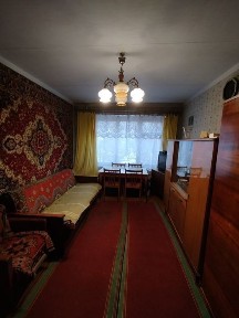 Зигіна, 2х к квартира на середньому поверсі, гарне місце, поруч 25шк