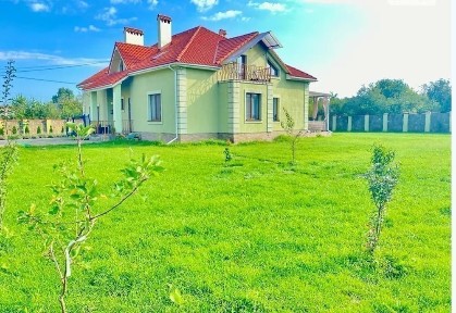 Продаж 2 поверхового будинку с. Конопниця