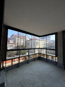 Продаж преміальної квартири в клубному будинку поблизу «Піскових Озер»