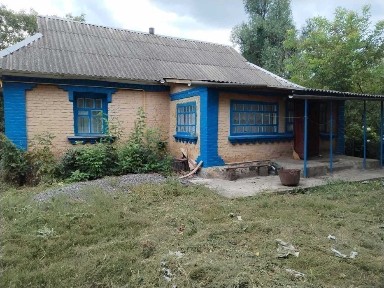 (8) Продається будинок з ділянкою в с. Жабелівка 7440