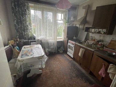 Продам 2-к квартиру + 2 подавала