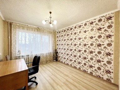 Продажа 4-комнатной квартиры 63 м², Генерала Карпенко ул.