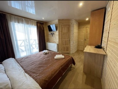 Подобова, довгострокова оренда номерів, котеджу Поляниця, Буковель