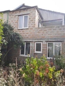 Продам двухэтажный дом с. Вороново Синельниковский район