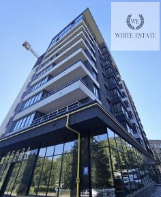 Продається 2-кім. квартира по вул. Вербицького.