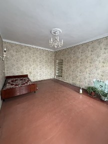 Срочно продаеться 2 ком квартира Асташкина