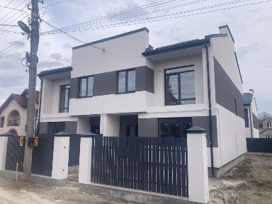 Продаж спареного будинку біля Львова с. Зимна Вода