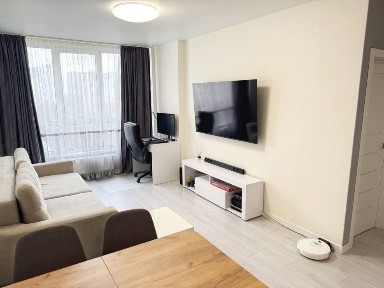 Без%, 1-к квартира, 47м2, Варшавський, Ретровіль