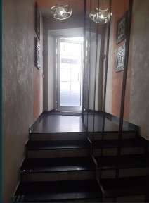 Продається комерційне приміщення в центрі