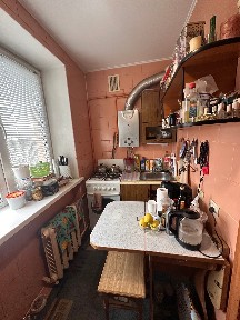 Ровненская, Ровно, Біла