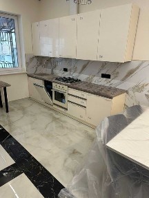 Продаж котеджу в Зимній Воді