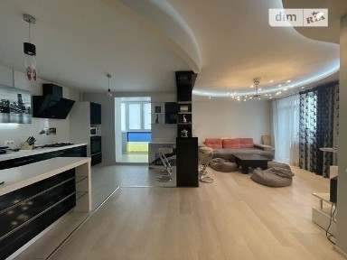 Продаю 4-х кімнатну квартиру. 134 м. Північний. Свердловина