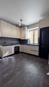 Продам таунхаус в Агрономічному 9985