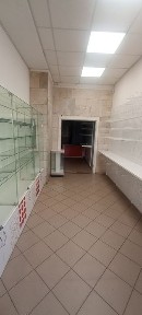 Оренда комерційного приміщення центр Свалява