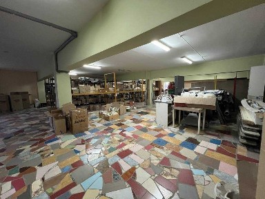 Оренда комерційного приміщення 233 м2.