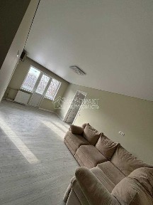 Продаж 2х кім. квартири з ремонтом 2025 року біля метро Бот. Сад