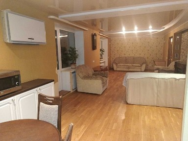 Українка 3-кімнатна Соснова. Приваблива ціна за метр