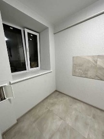 1 комн -40 метров. Центр. Ремонт. ул. Нежинская -Л. Толстого