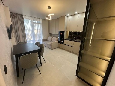 Продаю гарну інвестиційну 1.5к квартиру в ЖК Фемелі Плаза