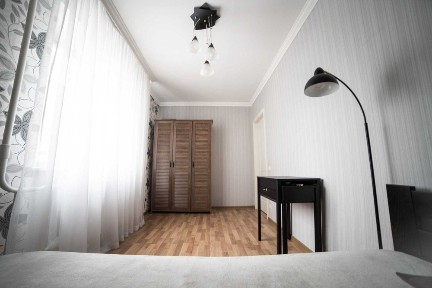 Продаж 3кімнатної квартири 65м2