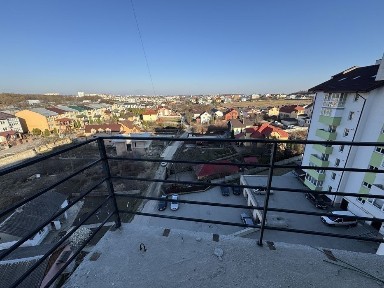 Продаж 3-к квартири в новобудові