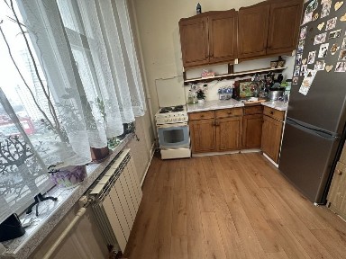 Київ, Дарницький, Григоренка 36