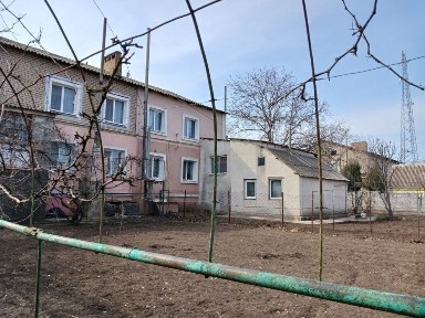 Продаю 3к/ квартиру в селе Антоновка ( Николаевской обл. )