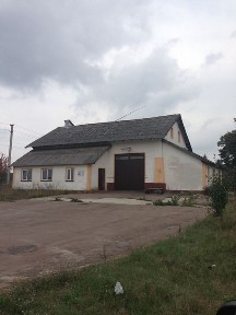 Приміщення під PUB, магазин в с. Пониковиця Бродівського р-ну.