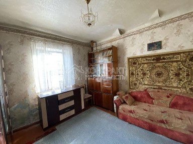 Продам 5к. кв. 76м2 пров. Столярний 5 (27 Ліцей) Москальовка ТОРГ