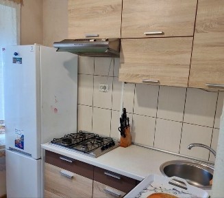 Продам 2 кімн квартиру Незалежності (Тітова), Строителей