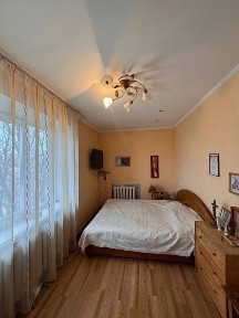 Продам 2к квартиру на пр. А. Поля/ Кирова (низ) Центр