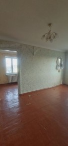 Продається 2-ох кімнатна квартира у центрі міста в районі (Комсомолки