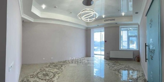 Здам приміщення червона лінія, вул. Університетська, центр