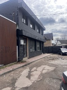 Продаж комерційного приміщення на житньому ринку