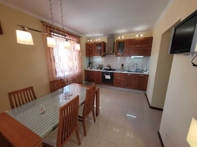 Продаж 3к Наукова 8/10ц кім. ізольовані євроремонт меблі техніка 160тис