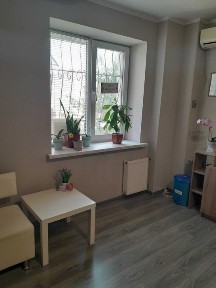 Продається приміщення під офіс в ПЗР