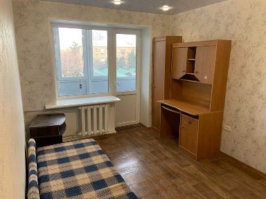 Продается 2 комнатная квартира в центре города