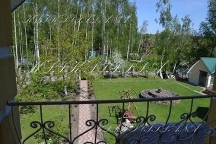 Аренда дома 300 м²