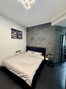 Атмосферний апартамент біля ТЦ 