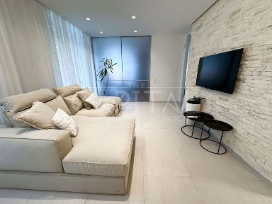 вулиця Маккейна Джона, мікрорайон Саперне Поле, район Печерський, Київ, метро Палац Україна, вул. Маккейна Джона 7