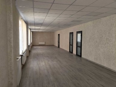 Пропоную в оренду комерційне приміщення по вул. Ковельська.