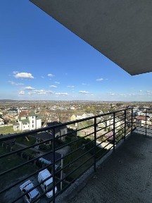 Продаж 2х кім квартири без ремонту Руська