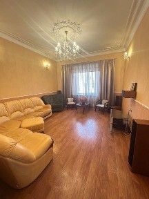 Продаж 4х в Нагірній частині р-н БК «Краз»