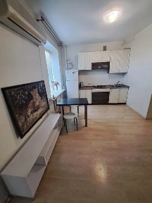 Продам 2 кімн. кв., вул. Соборна, центр