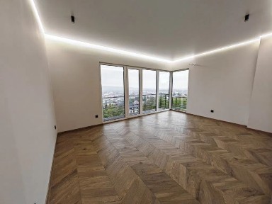 Продаж трикімнатної квартири по вул. Далека