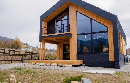 Діючий бізнес, біля Буковеля: 2 котеджі під ключ, із адмініструванням